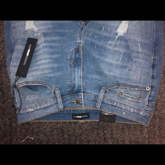 NWT Fashion Nova Skinny Jeans - Picture 2 of 5